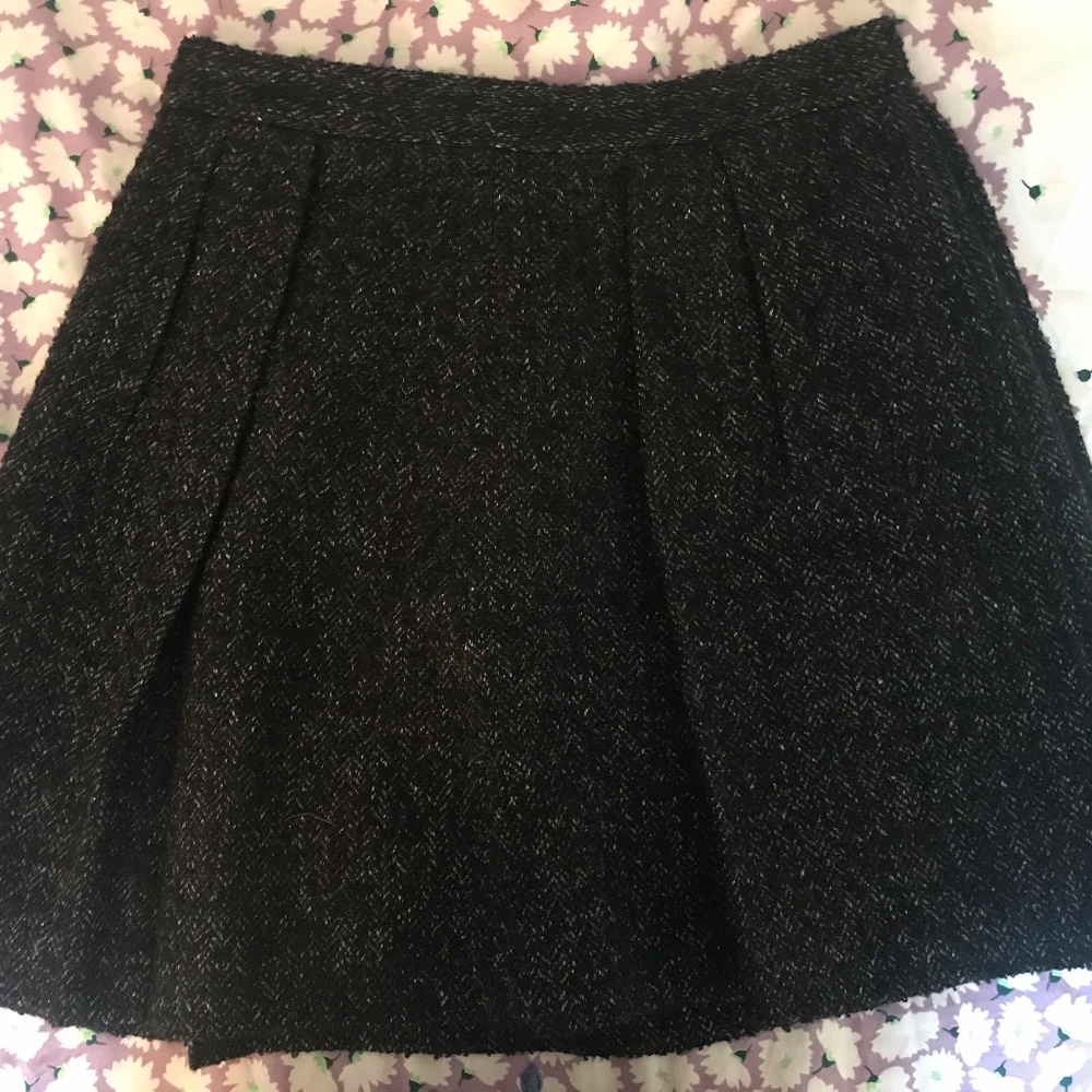 Club Monaco grey tweed skirt